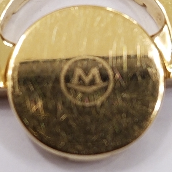 MOVADO WOMEN ONO GOLD PLATED STAILESS STEEL 6 DIAMOND SWISS WATCH Fresh Battery - Picture 9 of 15